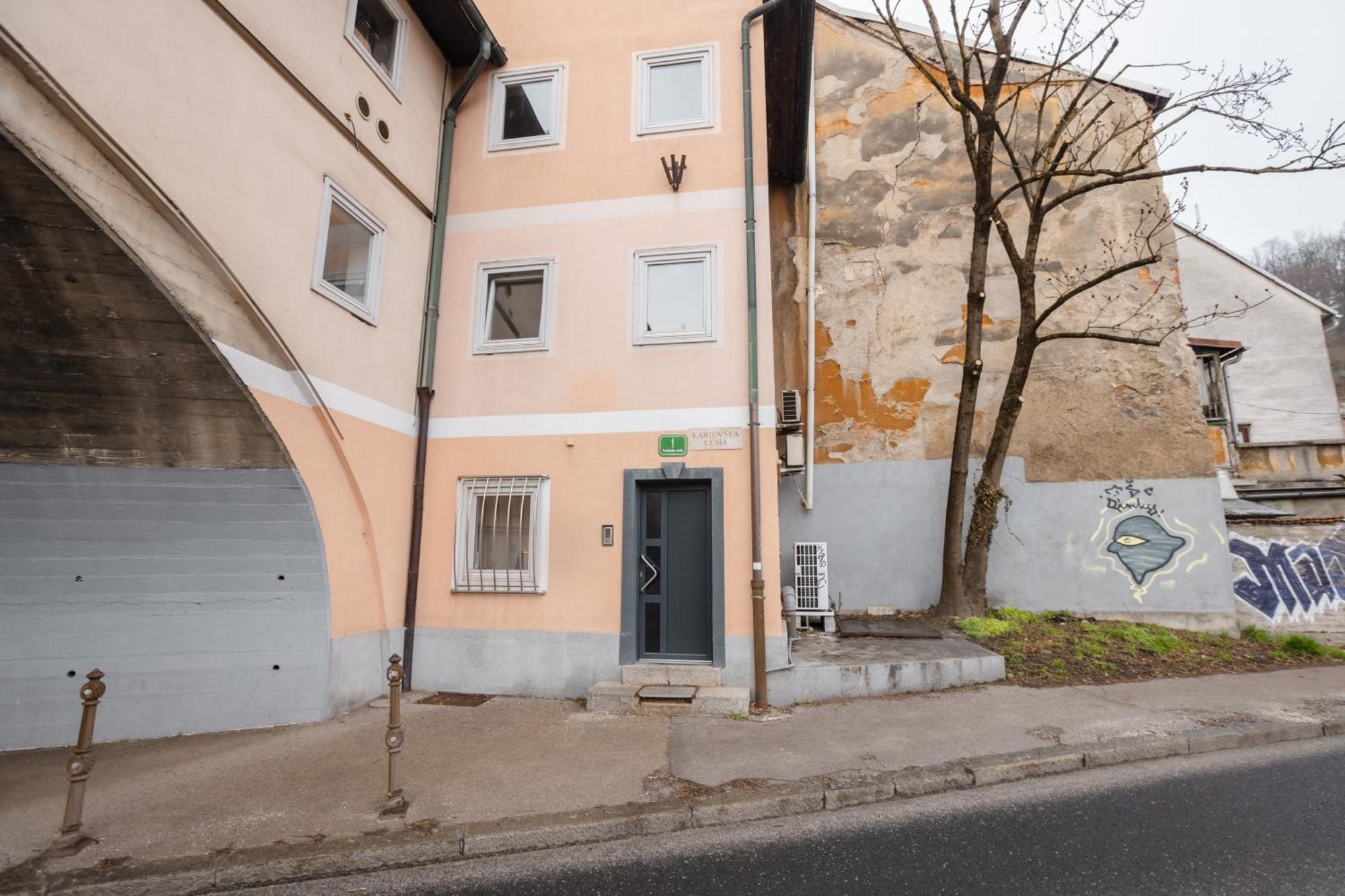 Bridge Apartments Λιουμπλιάνα Δωμάτιο φωτογραφία